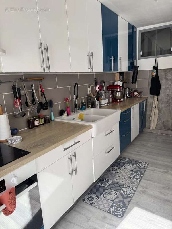 Maison à PELISSANNE