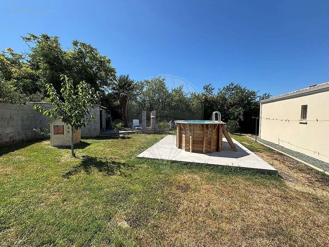 Maison à SAINT-SULPICE-DE-ROYAN