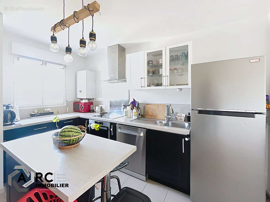 Maison à LA CHAPELLE-SAINT-MESMIN