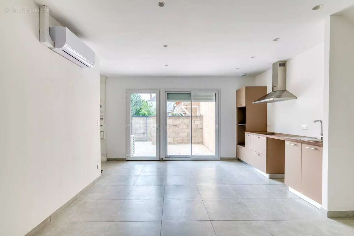 Appartement à TREPT