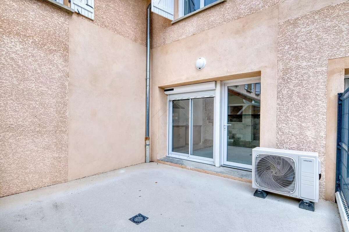 Appartement à TREPT