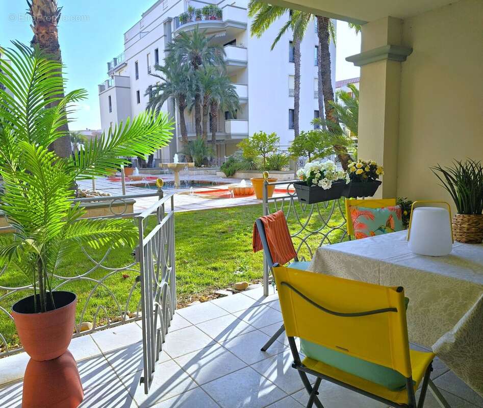 Appartement à HYERES