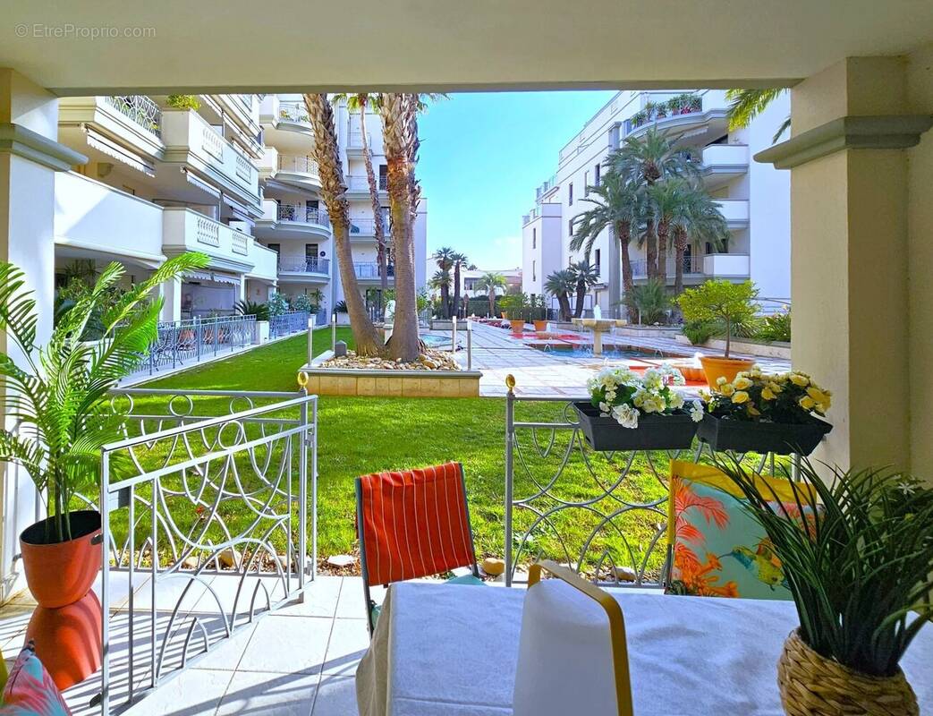 Appartement à HYERES