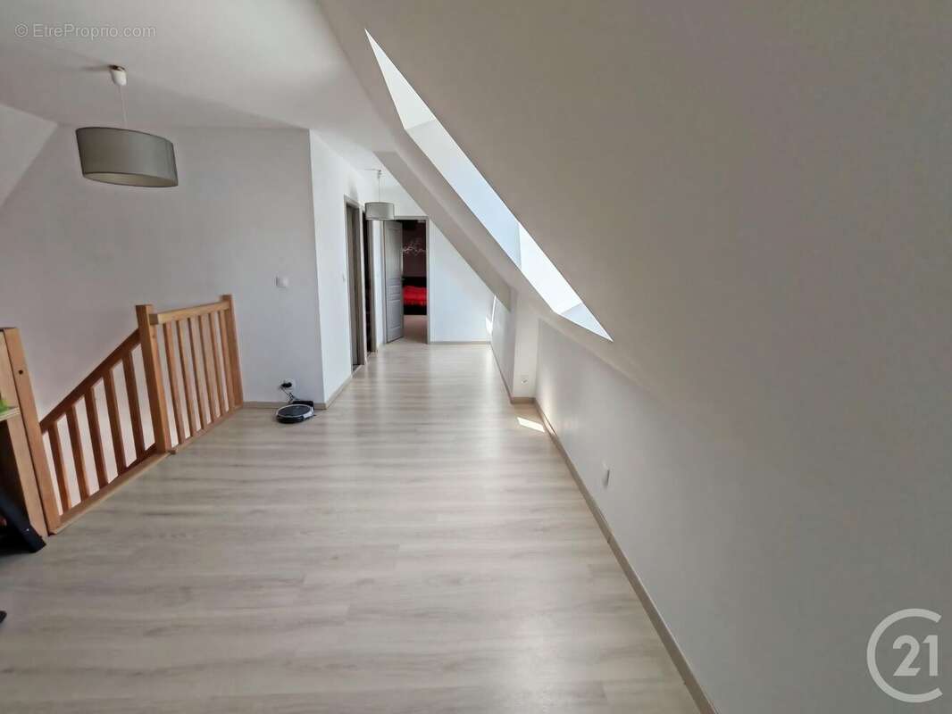 Photo 9 - Maison à NEUILLY-SOUS-CLERMONT