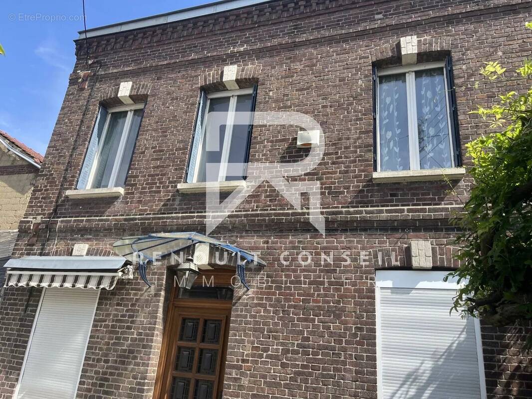 Maison à SOTTEVILLE-LES-ROUEN