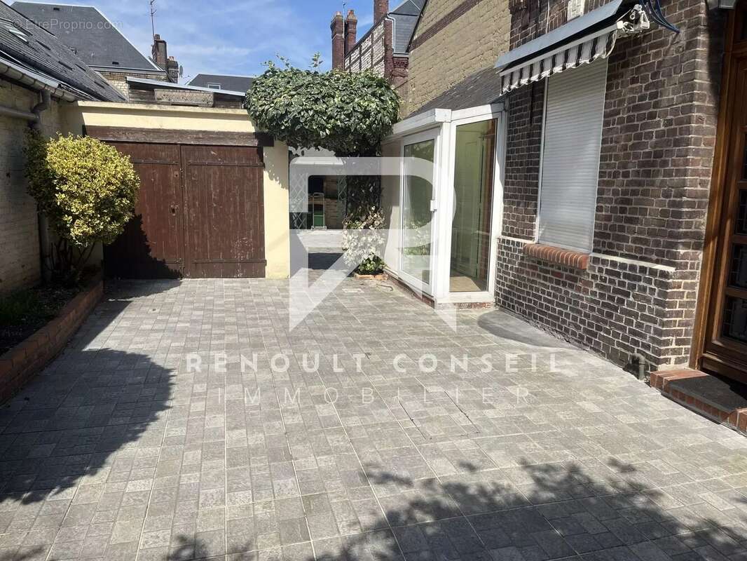 Maison à SOTTEVILLE-LES-ROUEN