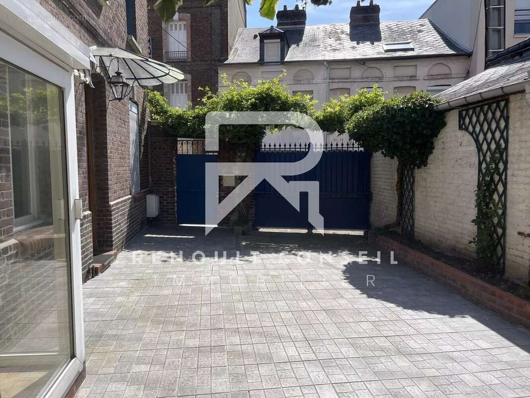 Maison à SOTTEVILLE-LES-ROUEN