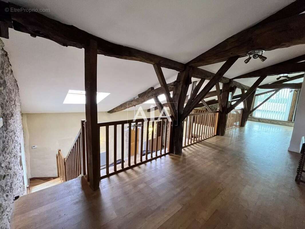 Maison à FONTENILLE