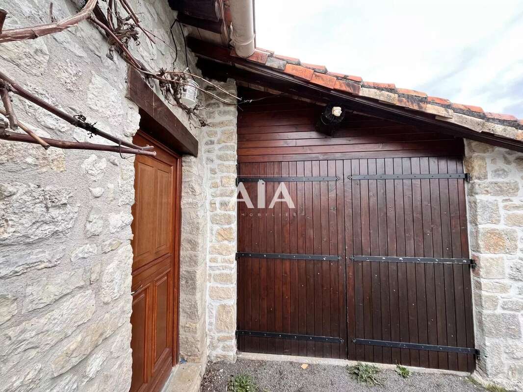 Maison à FONTENILLE