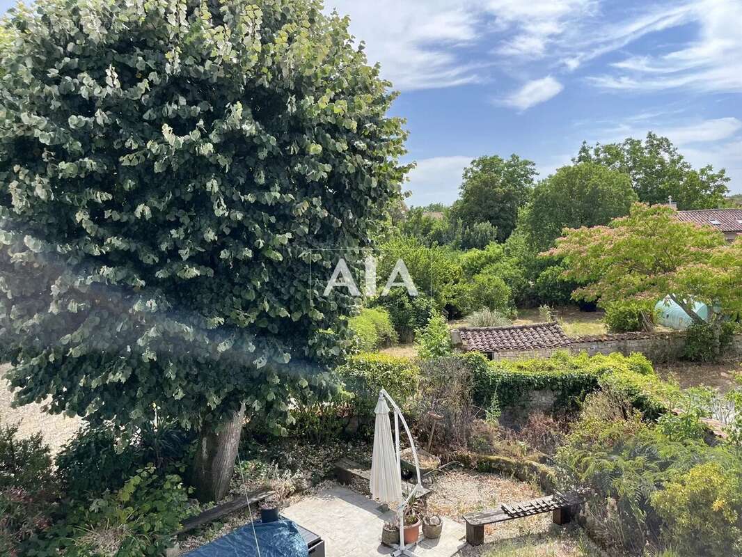 Maison à FONTENILLE