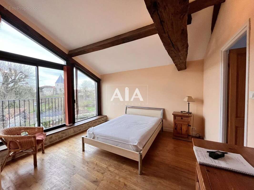 Maison à FONTENILLE