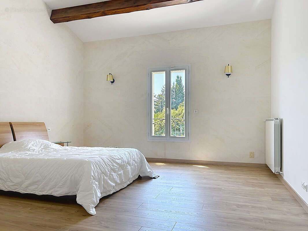 Maison à ROCHEFORT-DU-GARD