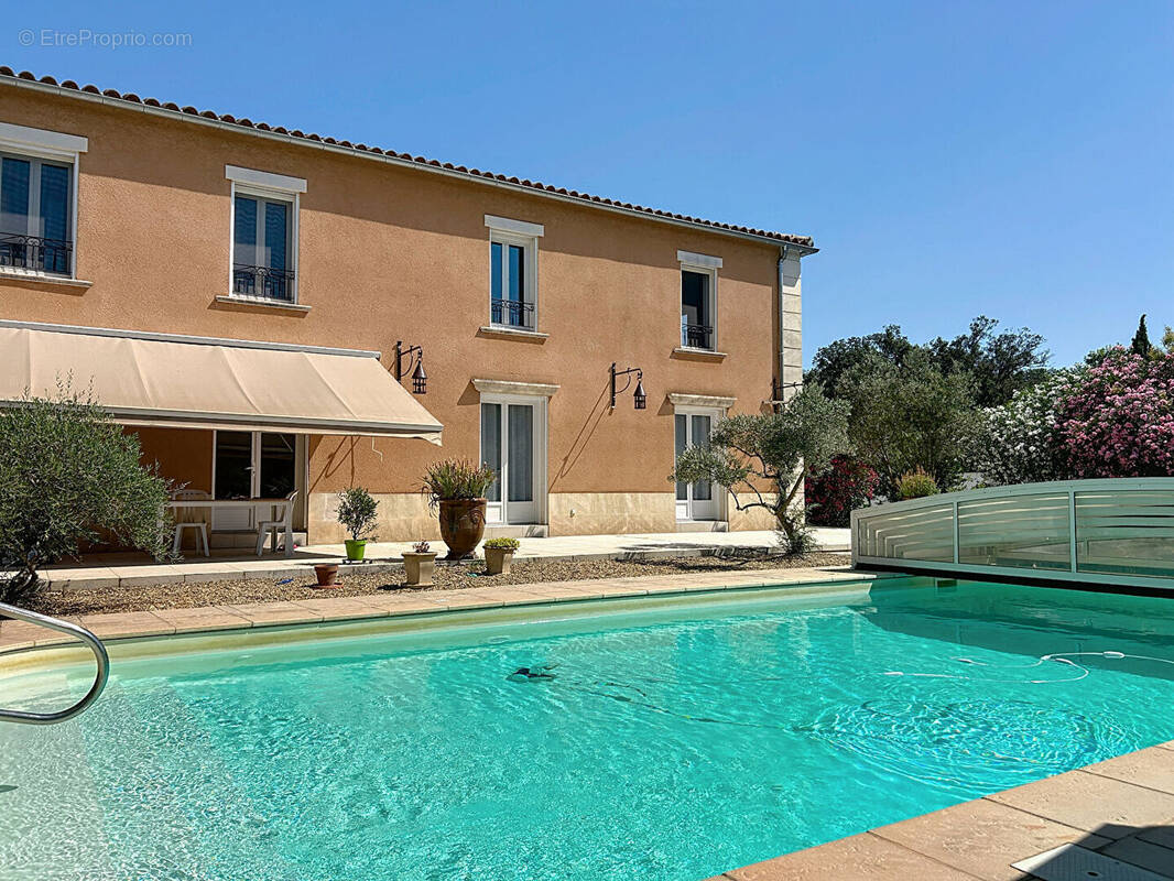 Maison à ROCHEFORT-DU-GARD