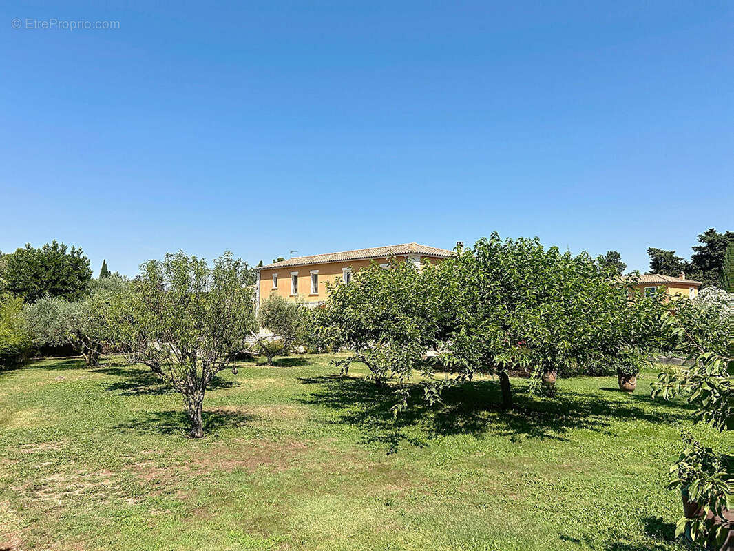 Maison à ROCHEFORT-DU-GARD