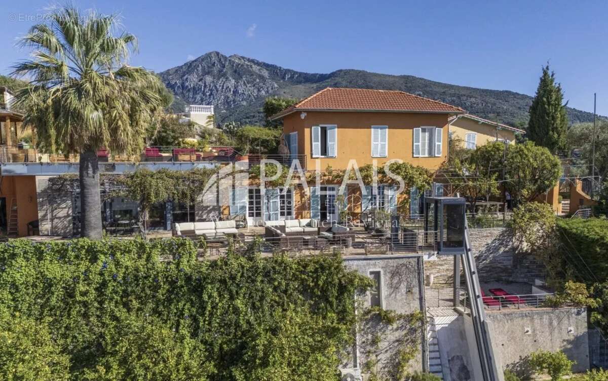 Maison à MENTON