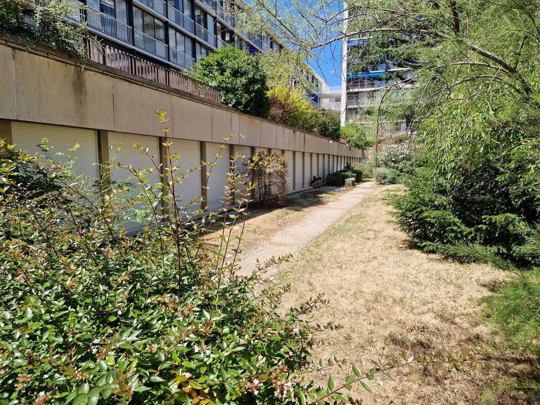 Commerce à BOULOGNE-BILLANCOURT