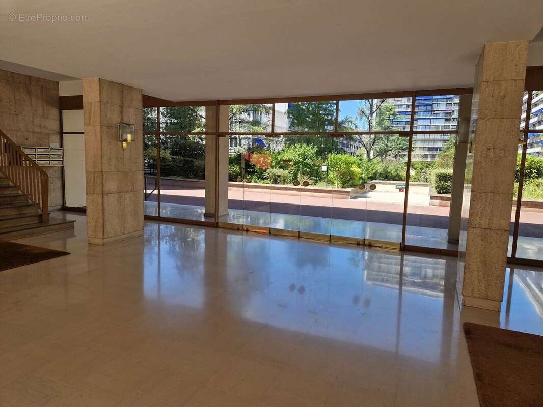 Commerce à BOULOGNE-BILLANCOURT