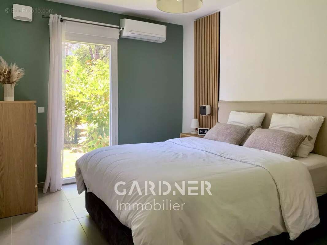 Appartement à MARSEILLE-9E