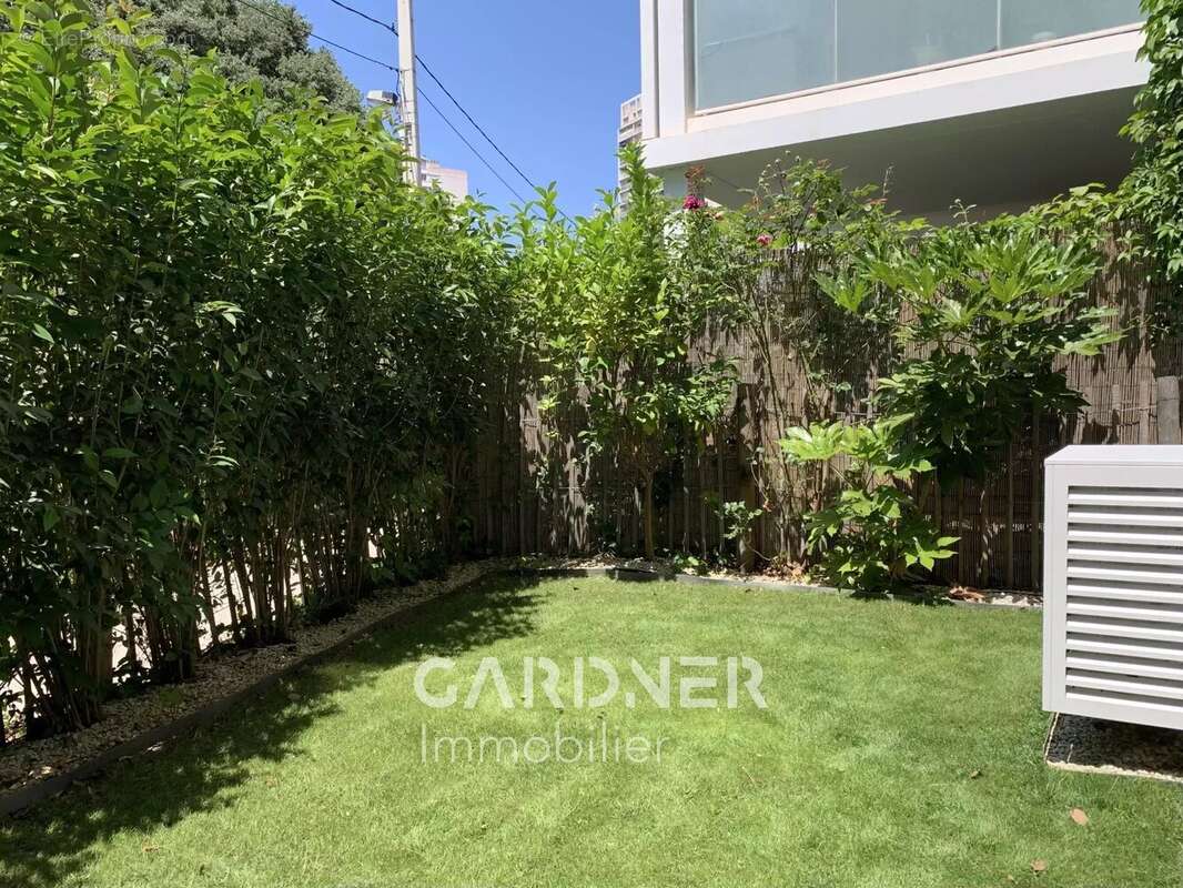 Appartement à MARSEILLE-9E