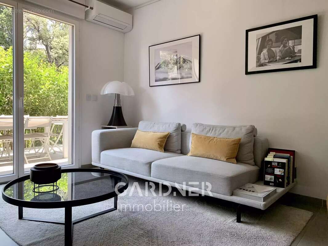 Appartement à MARSEILLE-9E