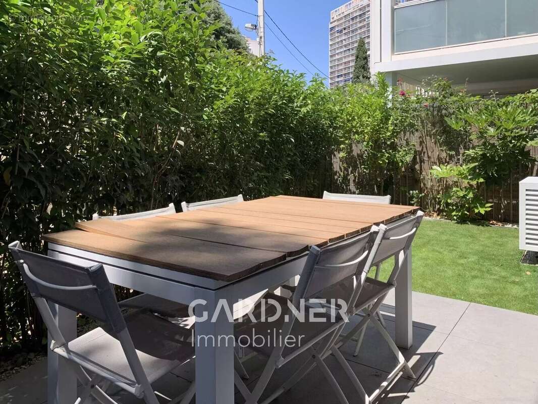 Appartement à MARSEILLE-9E