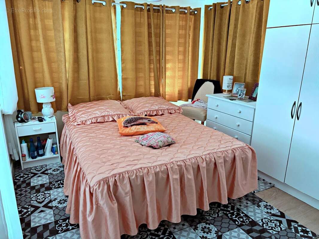 Maison à ROQUEBRUNE-SUR-ARGENS