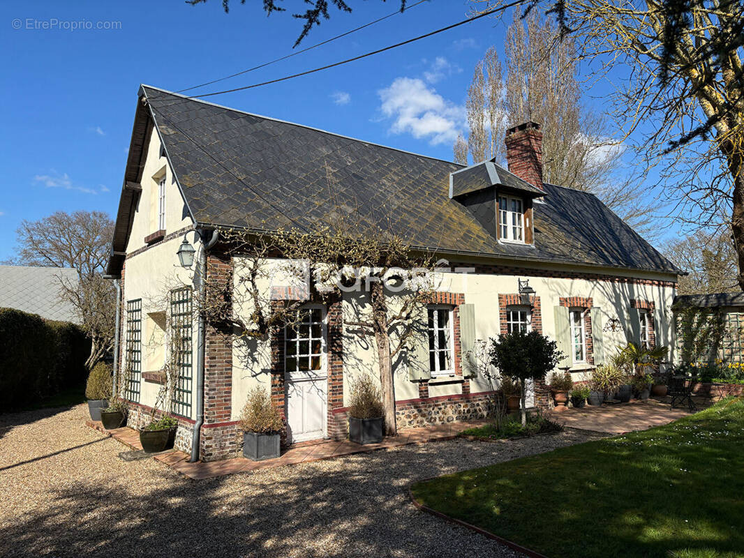 Maison à LE FIDELAIRE