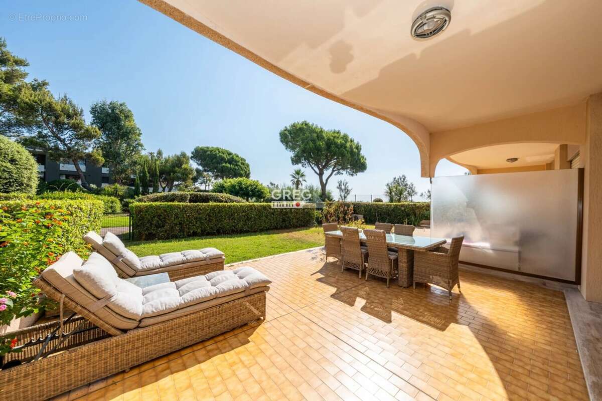 Appartement à VILLENEUVE-LOUBET
