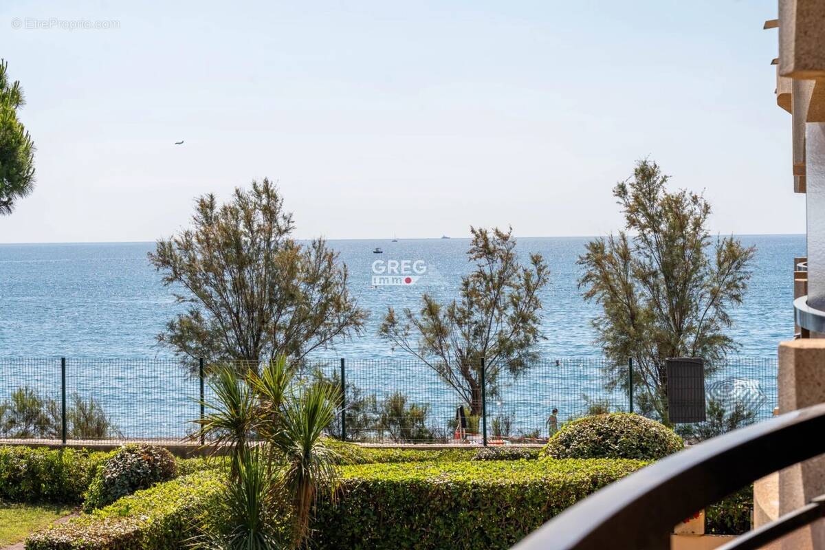 Appartement à VILLENEUVE-LOUBET