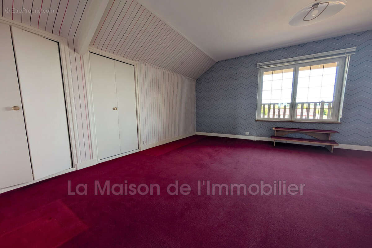 Maison à CRIQUEBEUF-SUR-SEINE