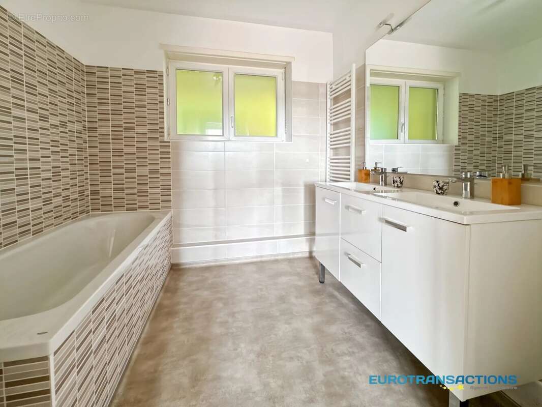 Appartement à NIEDERBRONN-LES-BAINS