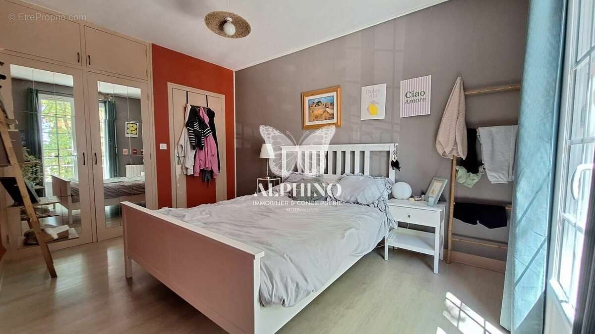 Appartement à THIVIERS