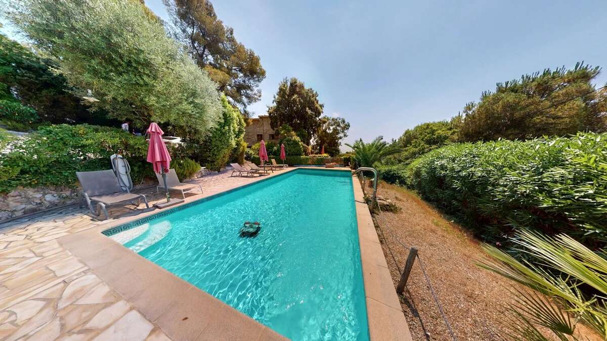 Appartement à VENCE