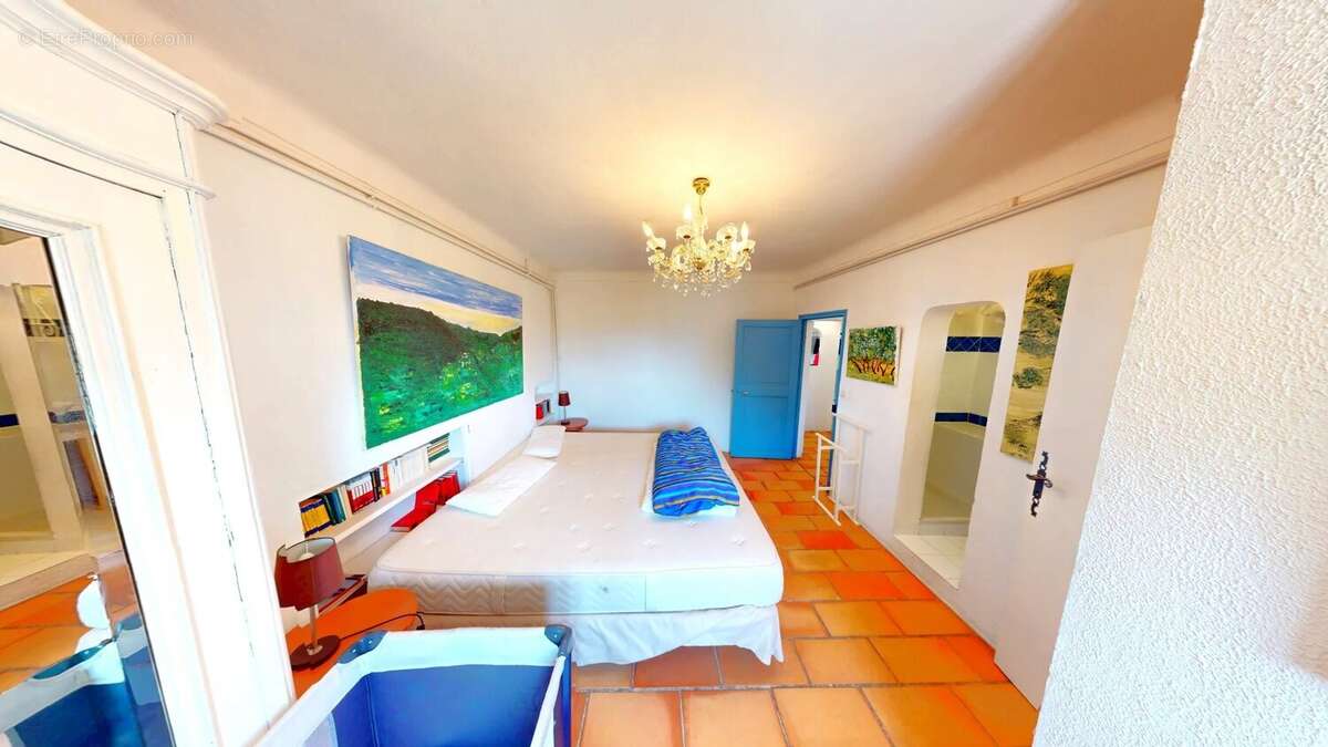 Appartement à VENCE