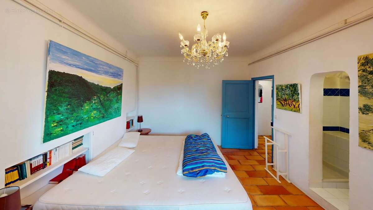 Appartement à VENCE