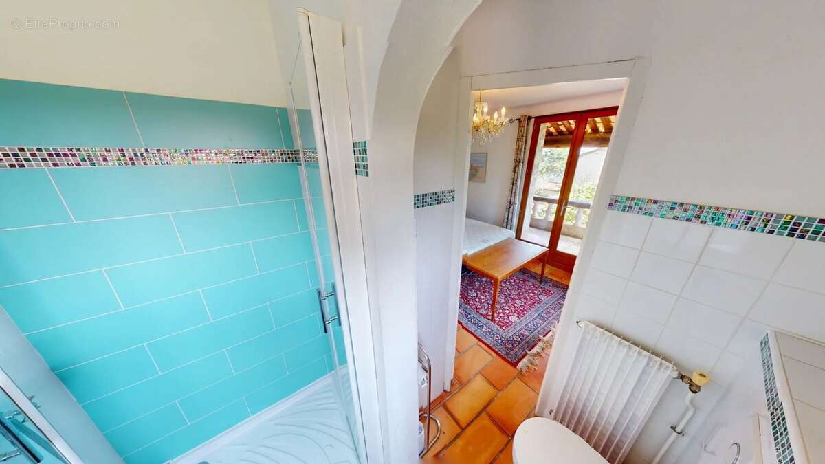 Appartement à VENCE