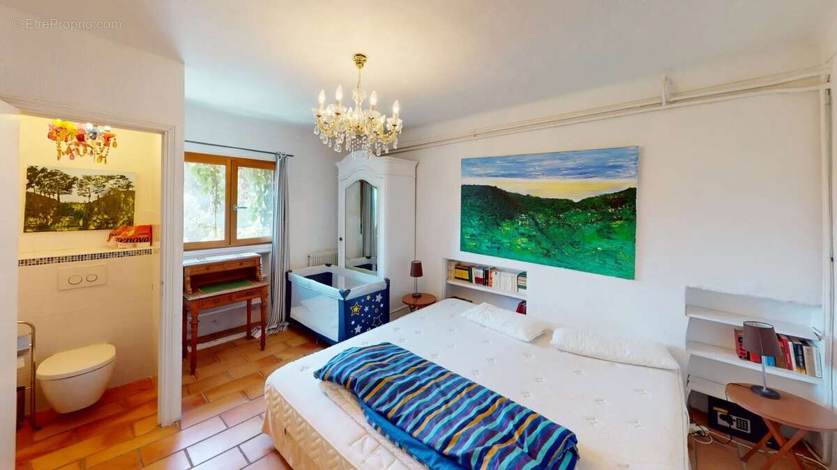 Appartement à VENCE