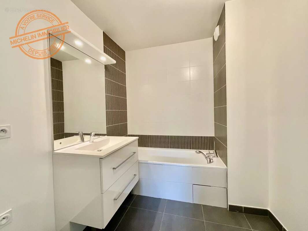 Appartement à CHAMPAGNE-AU-MONT-D&#039;OR