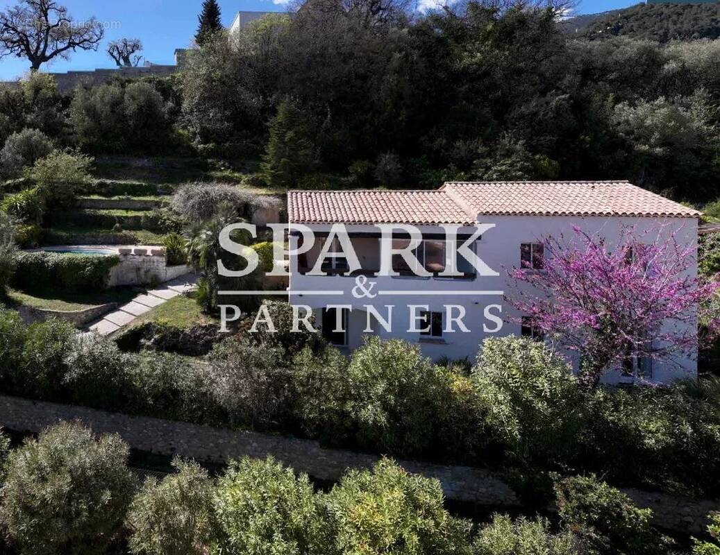 Maison à ROQUEBRUNE-CAP-MARTIN