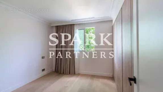 Maison à ROQUEBRUNE-CAP-MARTIN