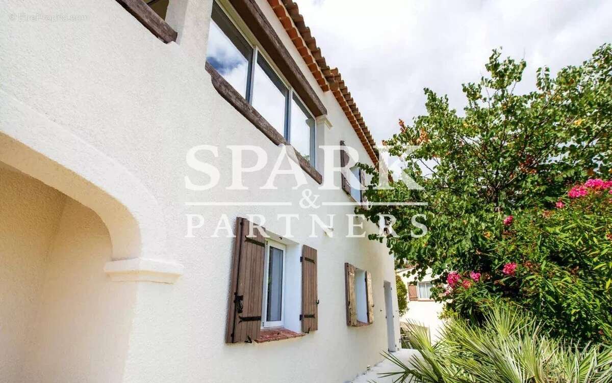 Maison à ROQUEBRUNE-CAP-MARTIN