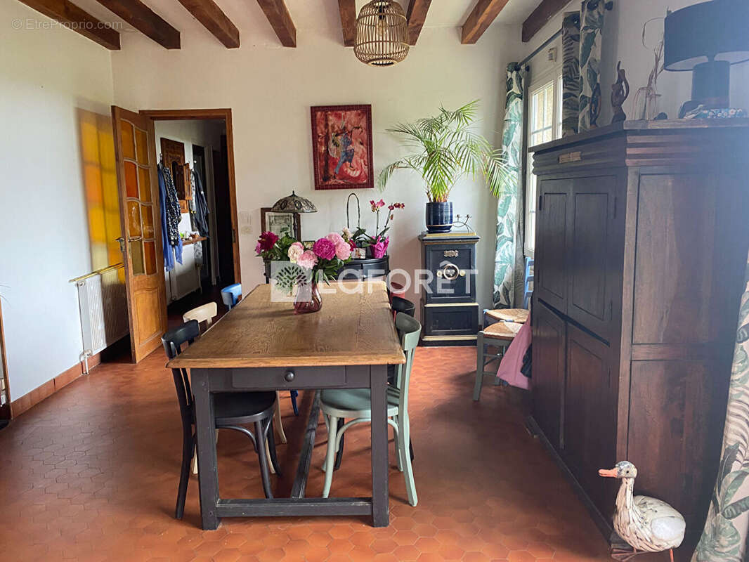 Maison à ROLLEBOISE