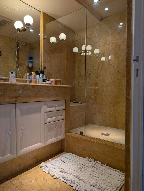 Appartement à SAINT-JEAN-CAP-FERRAT