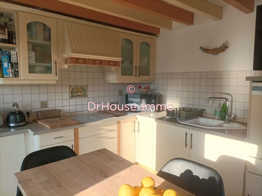 Maison à LA SELLE-SUR-LE-BIED