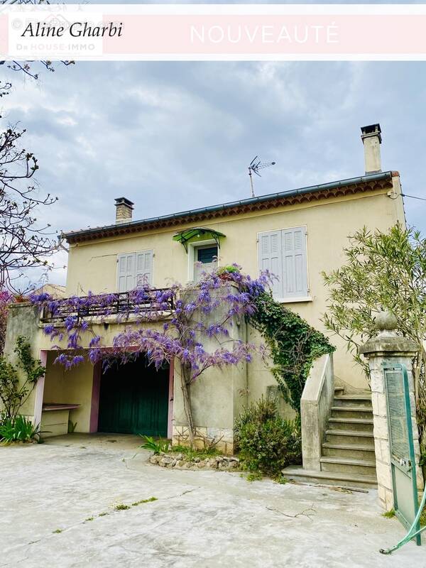 Maison à VACQUEYRAS