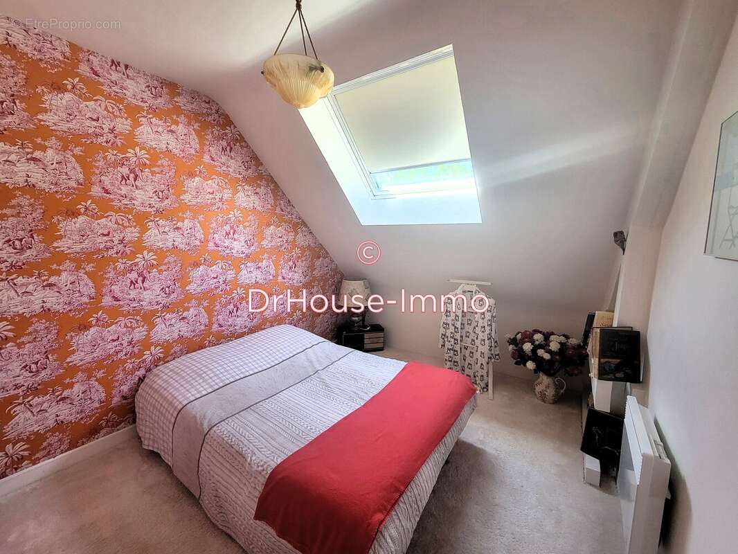 Maison à ROZ-SUR-COUESNON