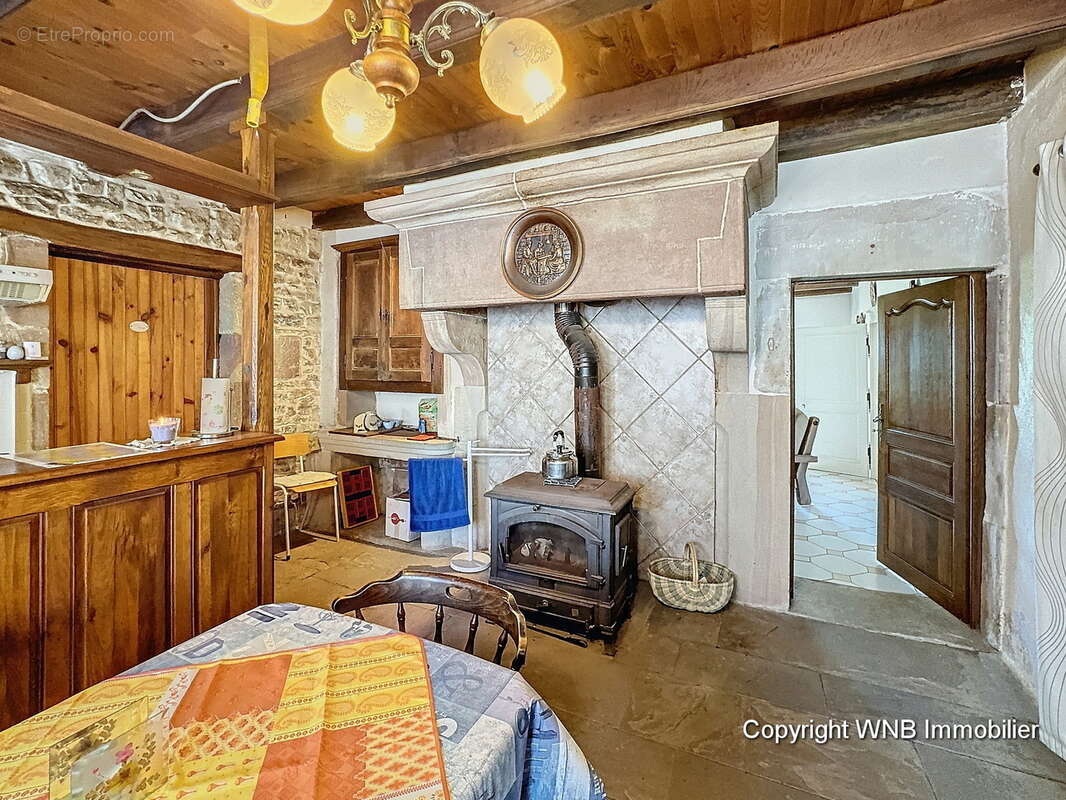 Maison à MARTINVELLE