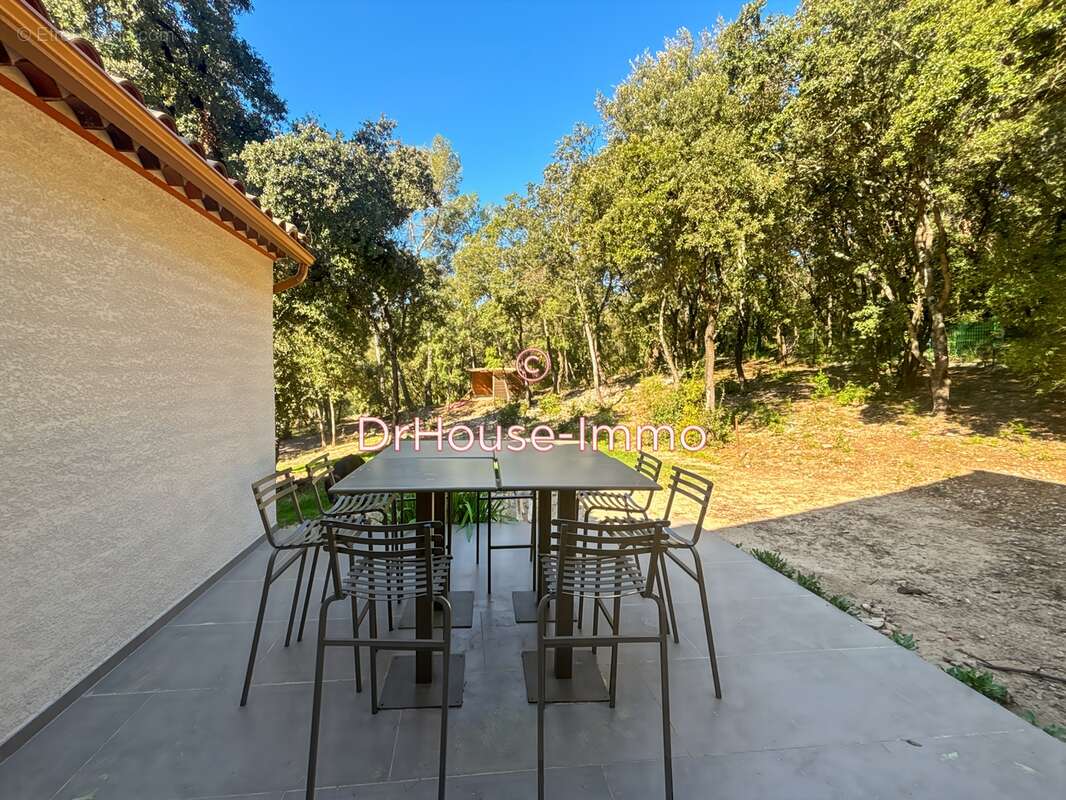 Maison à SAINT-MATHIEU-DE-TREVIERS