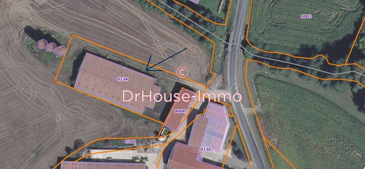 Autre à VARENNES-EN-ARGONNE