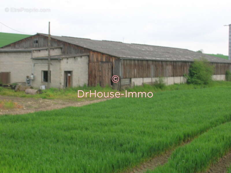 Autre à VARENNES-EN-ARGONNE
